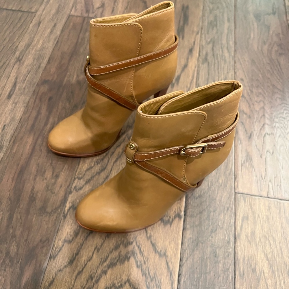 Tory Burch Boot High Heel